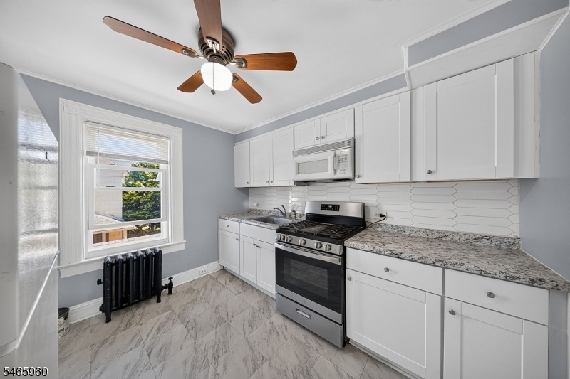 Unit 2 - kitchen