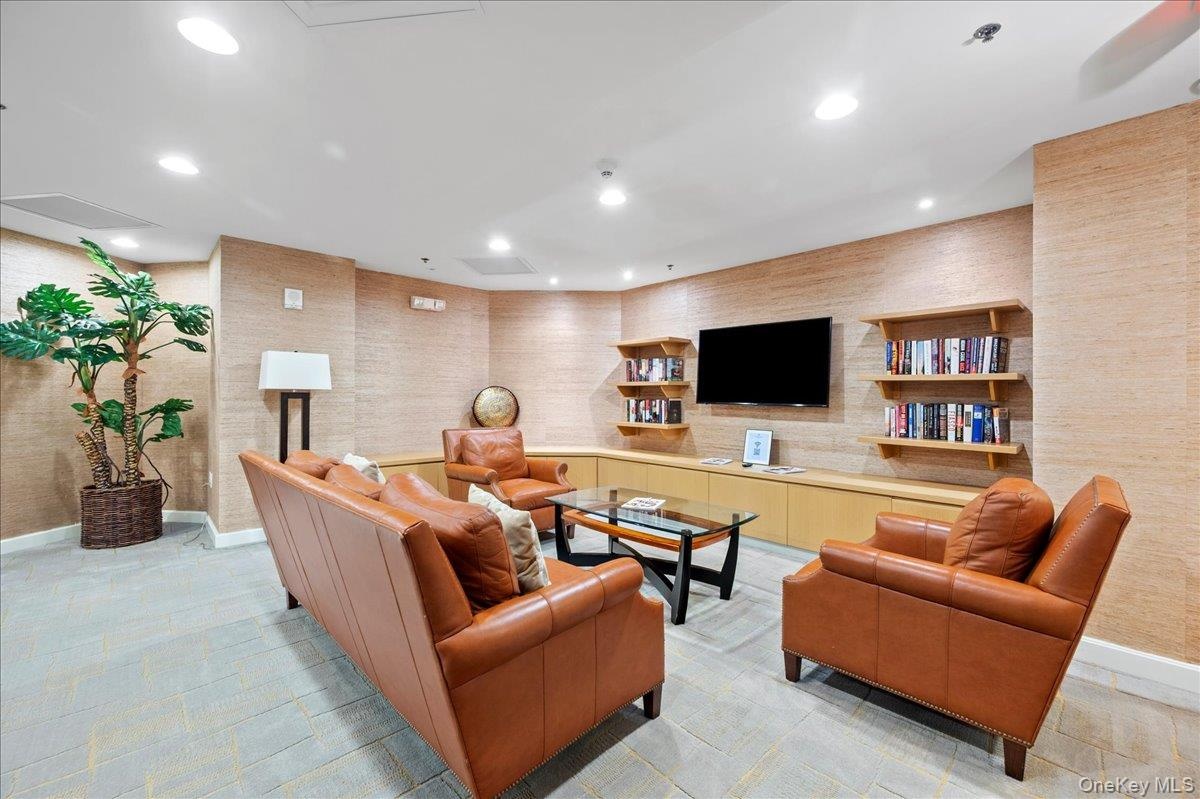 Resident Lounge