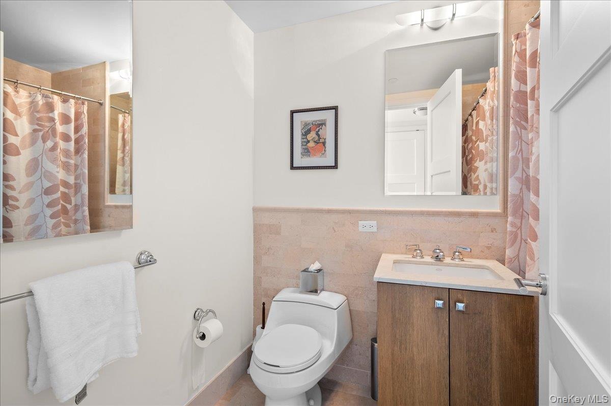 En suite Bathroom