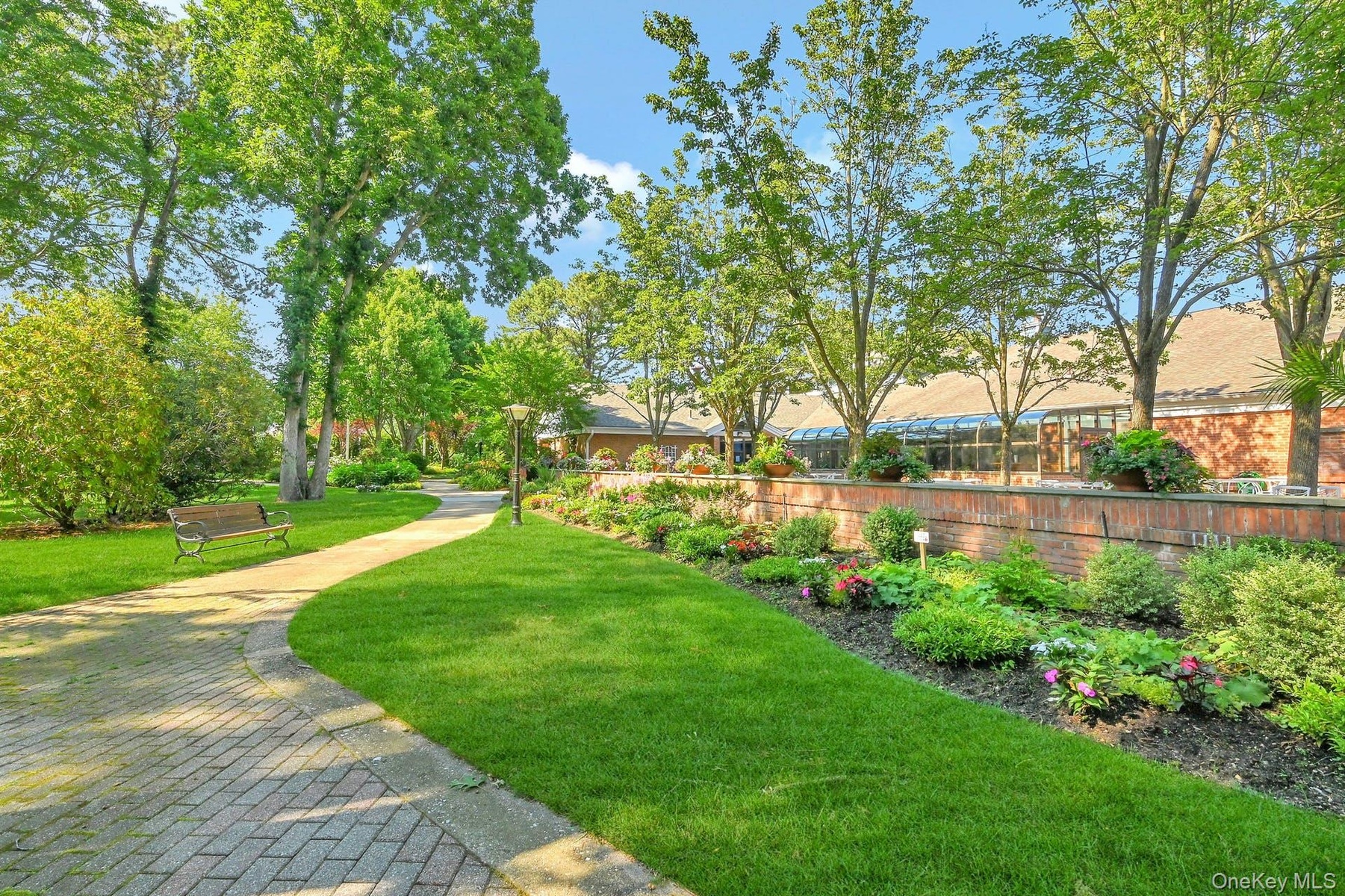 Leisure Glen Offers Extensive Walkways & Community Spaces Throughout The Community
