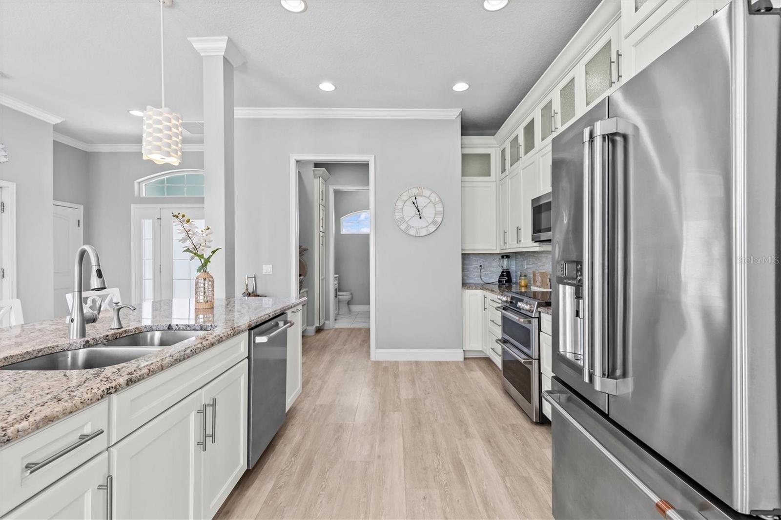 Kitchen to Pantry/Built in Desk/powder Room