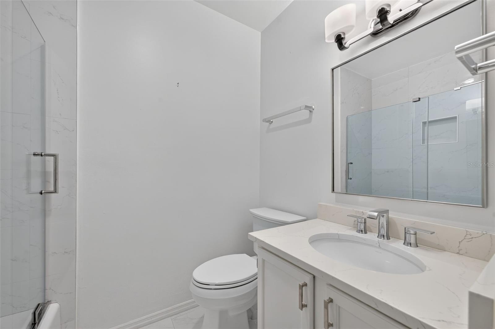BATHROOM 2 WITH TUB + SHOWER