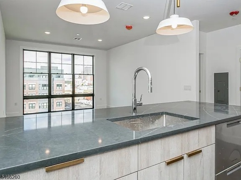 KitchenSink