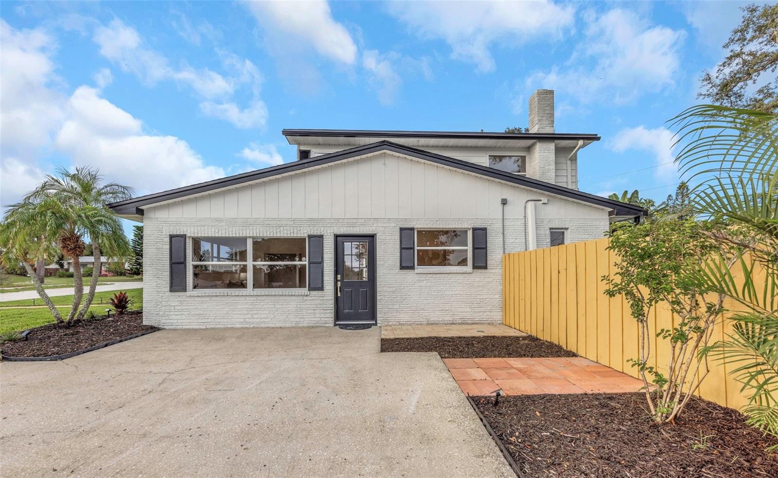 Private In Law Suite - Separate Entrance
