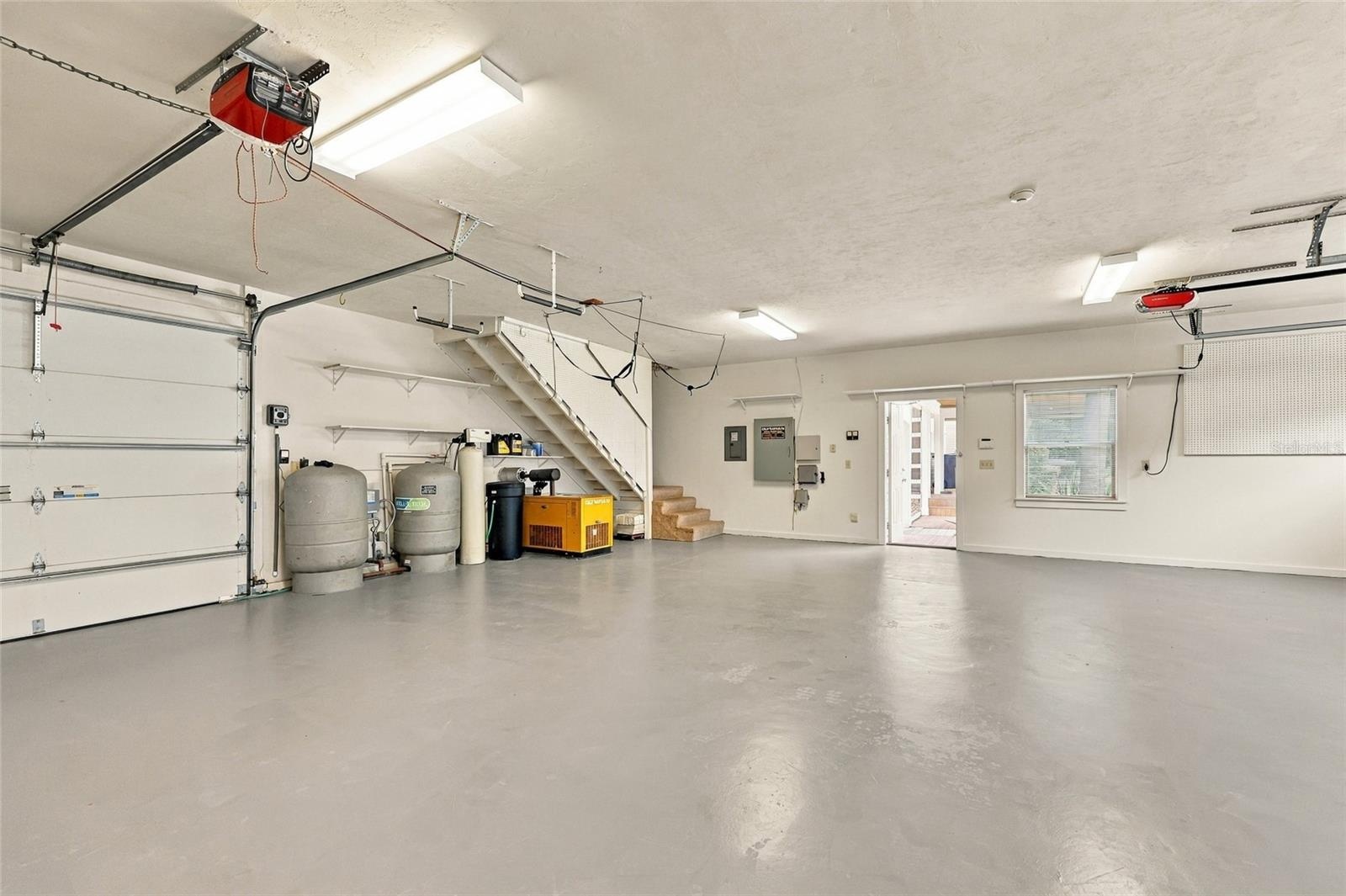 Attached 3 Car Garage