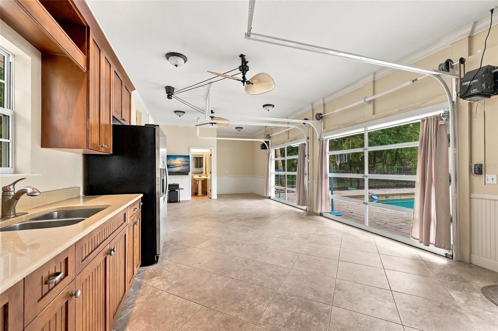 In-Law Suite/Pool House