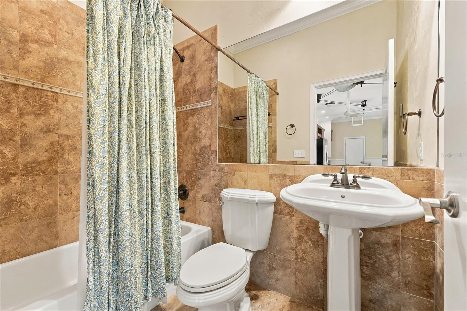 In-Law Suite Full Bathrom