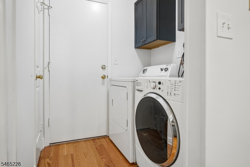 Laundry/Mudroom