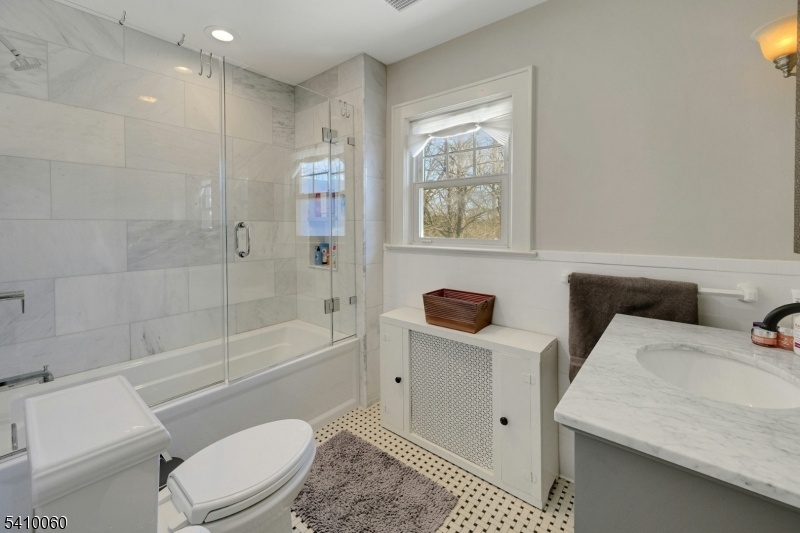 Full Bath
