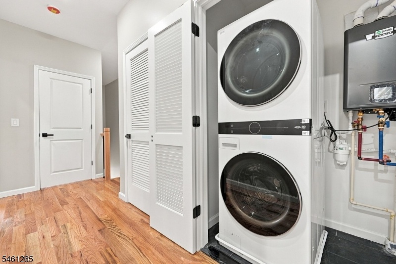 Washer/Dryer