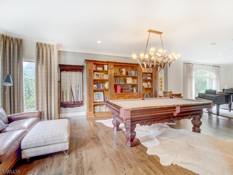 billiards room