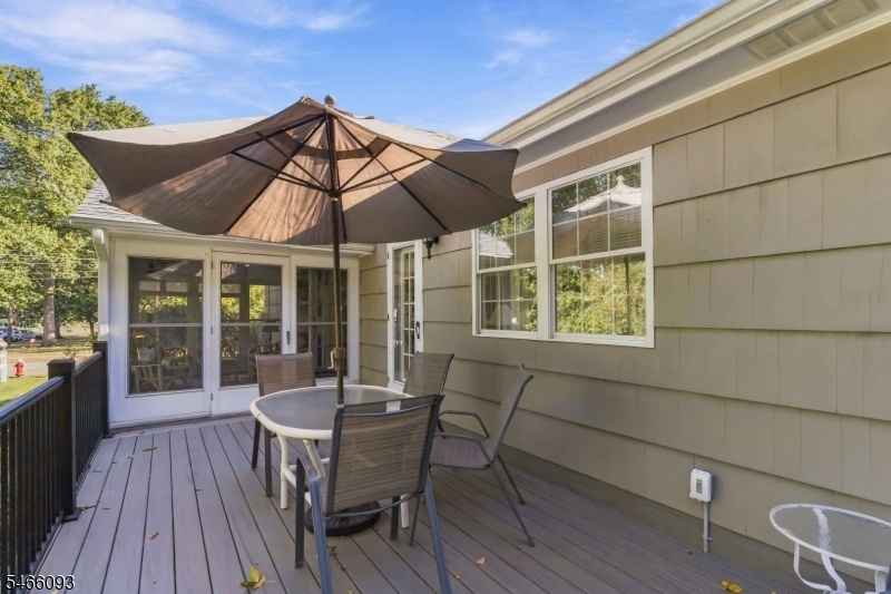 Deck / Three Seasons Room