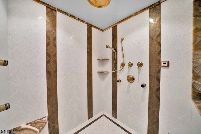 Primary shower