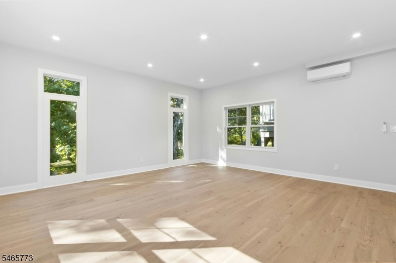 20x20 Bonus Flex Room