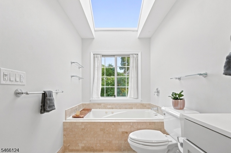 PRIMARY BATH TUB