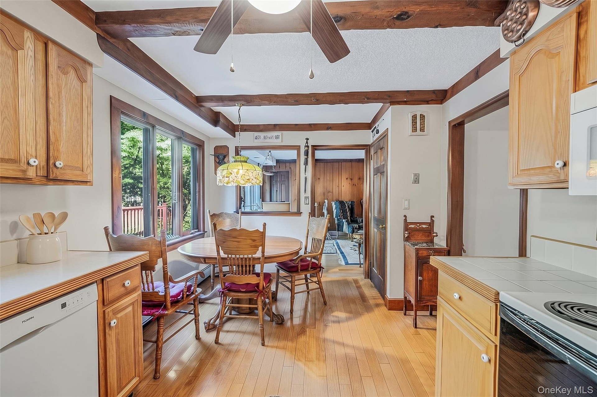 Eat in Kitchen with Upgraded wood Cabinets