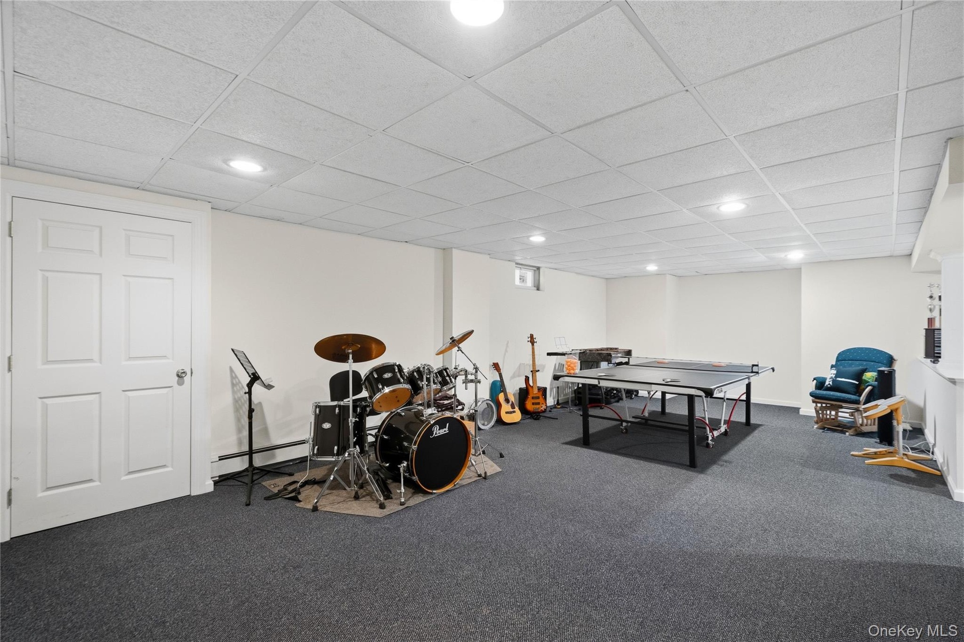 Lower-level recreation room