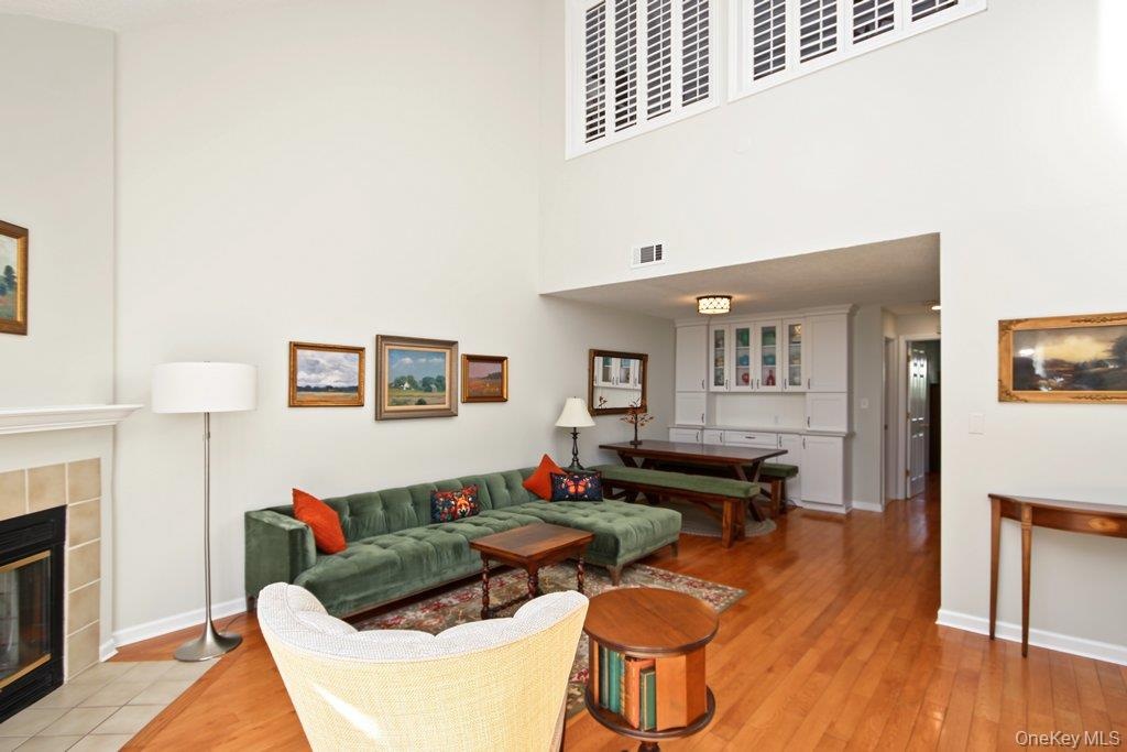 Hardwood floors in Living room