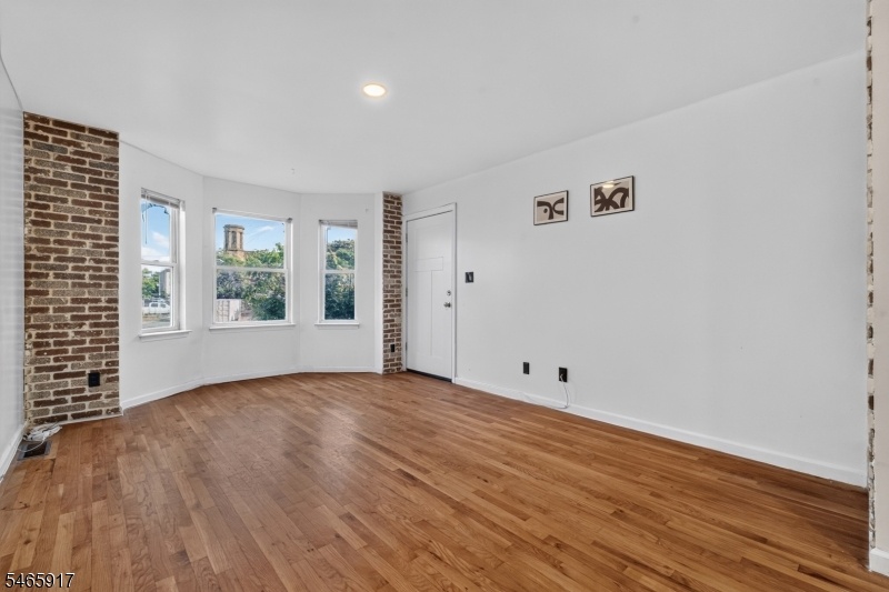 Living Room Unit 1