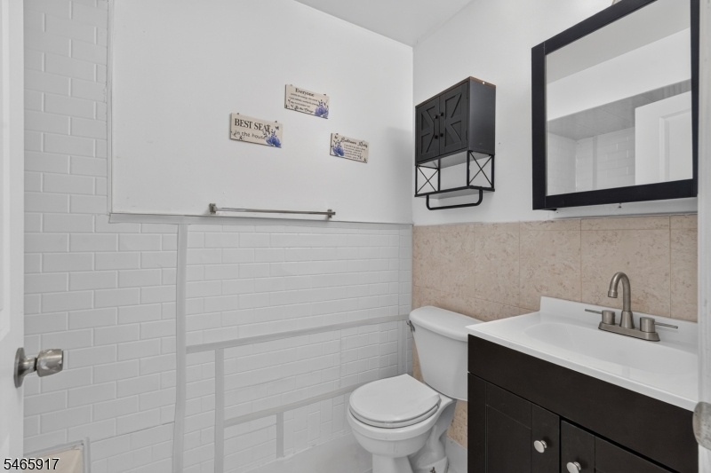 Bedroom Unit 2