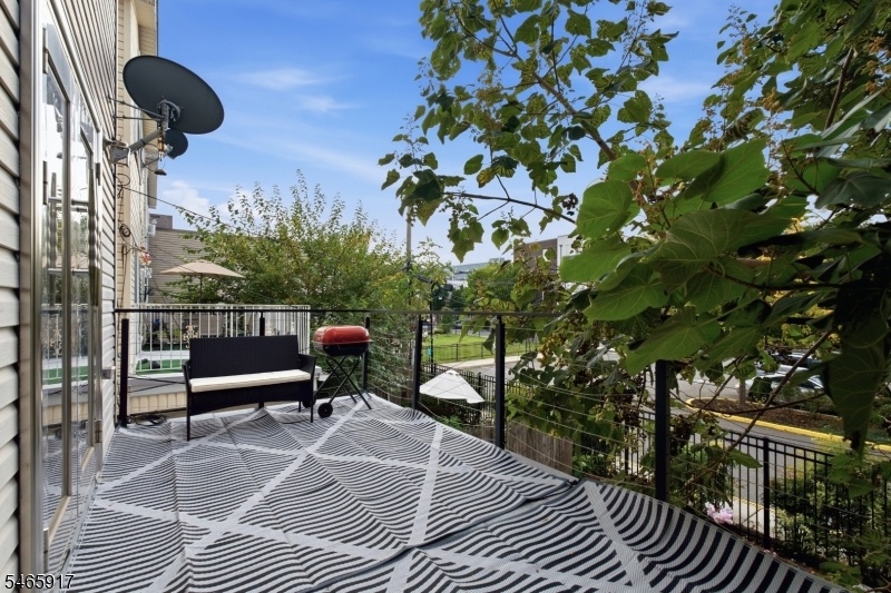 Balcony Unit 1