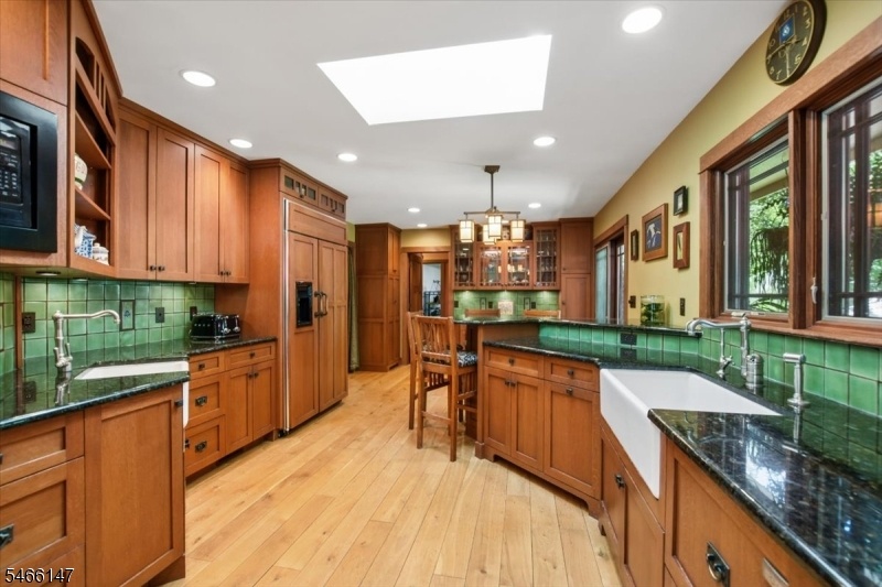CUSTOM CABINETS