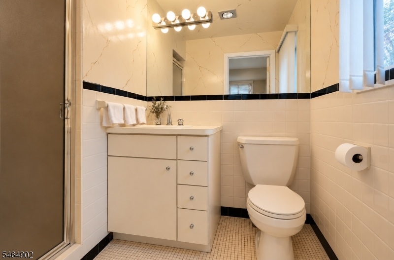 Full Bath