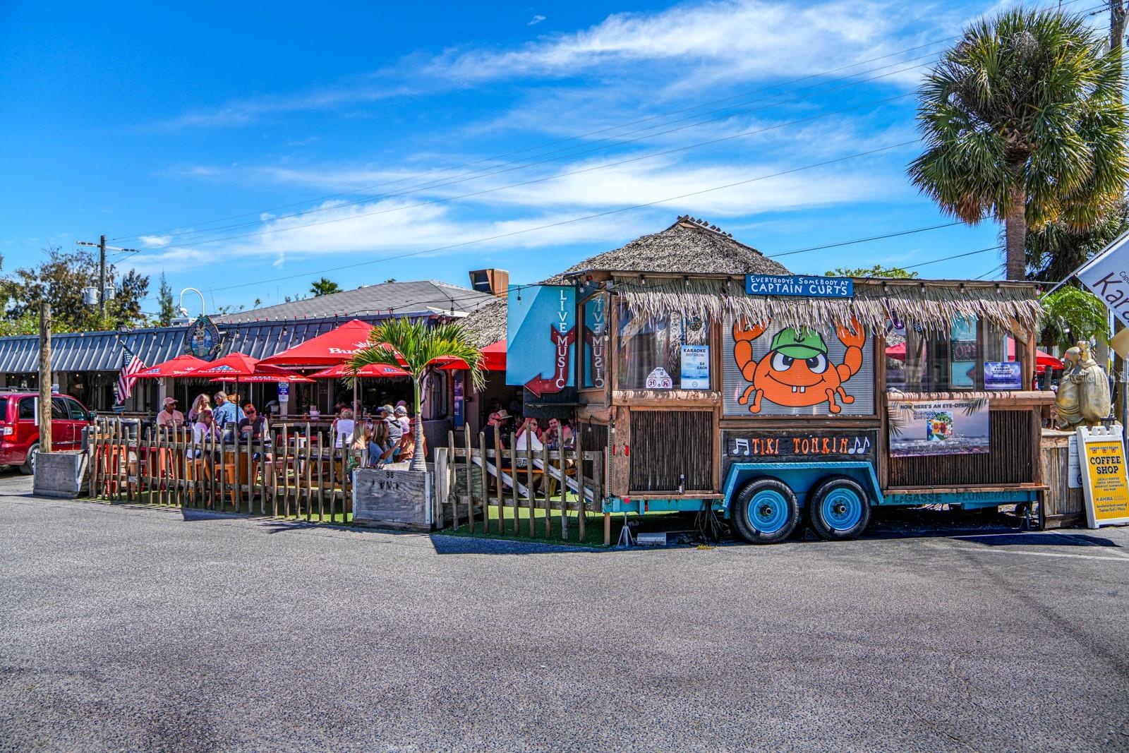 Captain Curt's