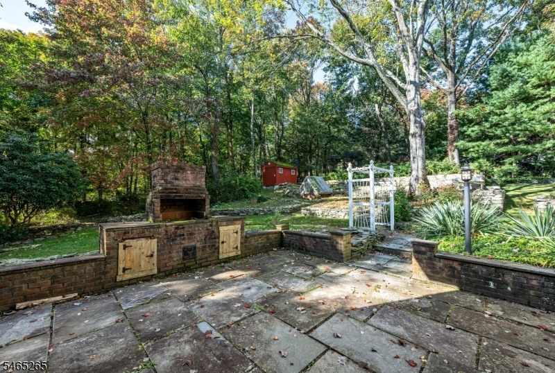 Patio with outdoor FP