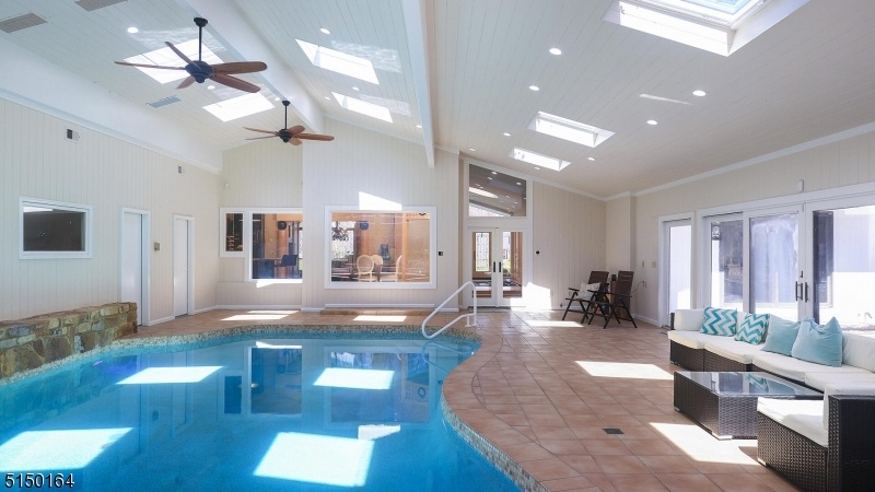 Another view of Solarium