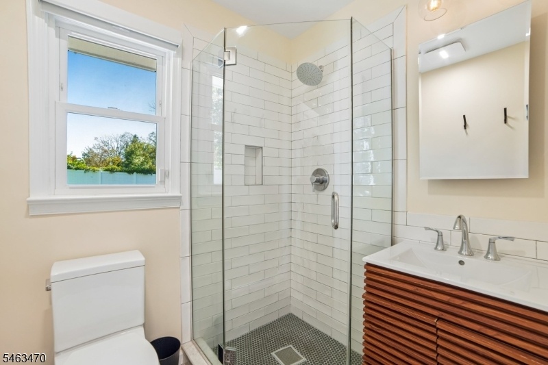 Full Bath
