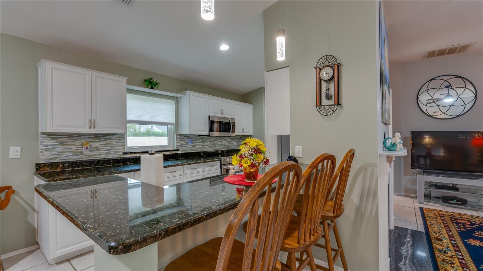 Kitchen / Living Room