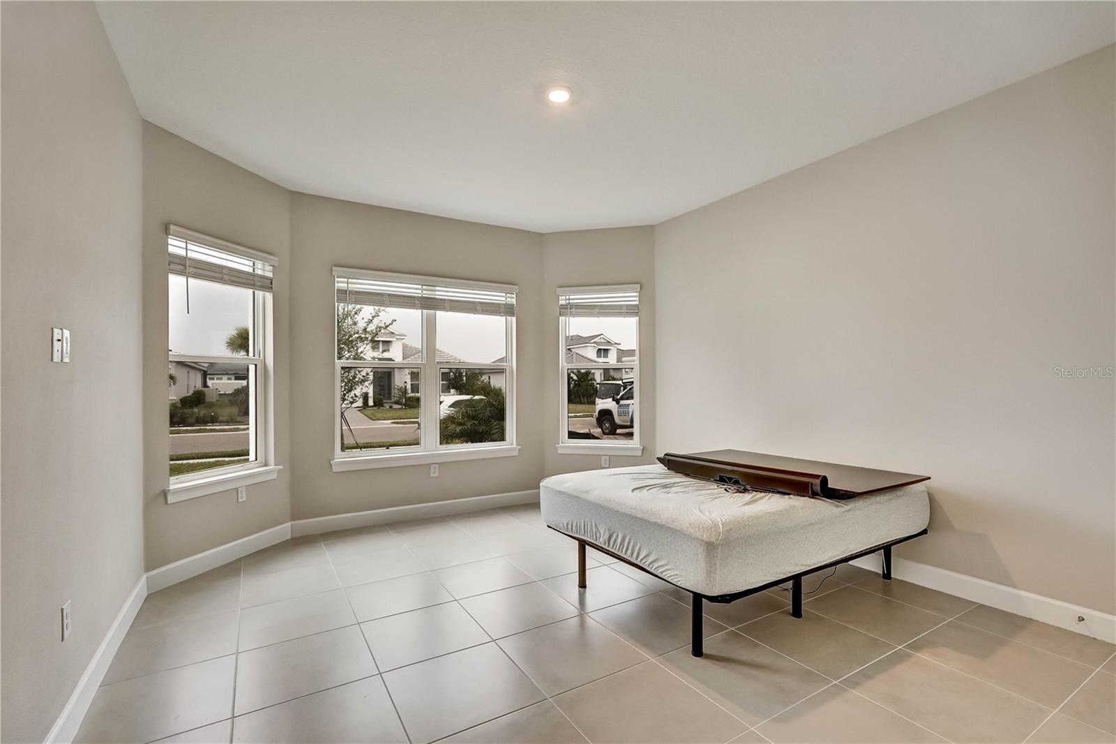 front bedroom #4