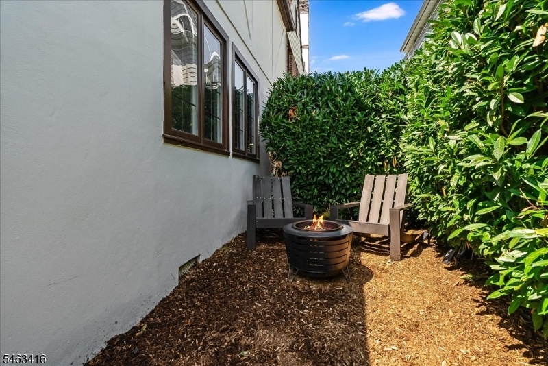 Side yard
