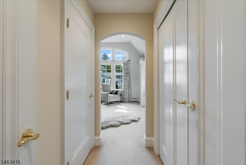 Entrance to Primary (closets)