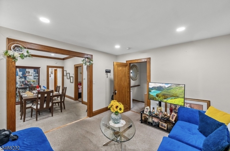 Second floor living