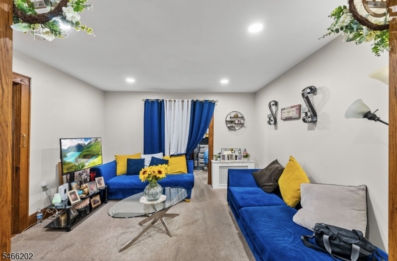 Second floor living