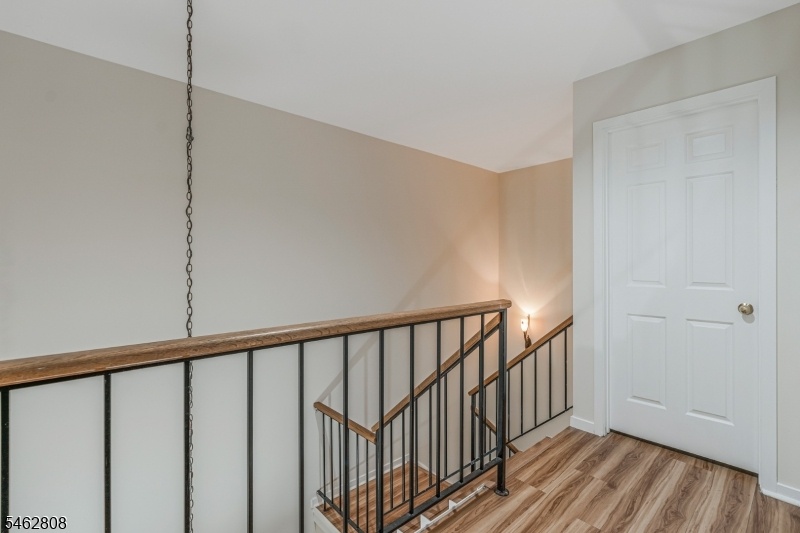 UPSTAIRS HALLWAY