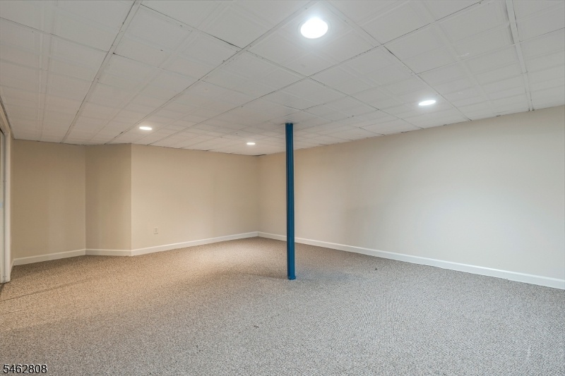 FULL FINISHED BASEMENT