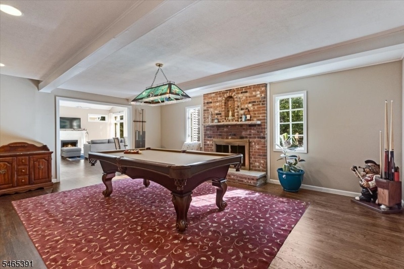 Family Room/Office/Playroom