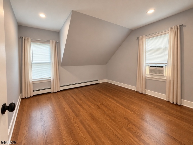 Bedroom2