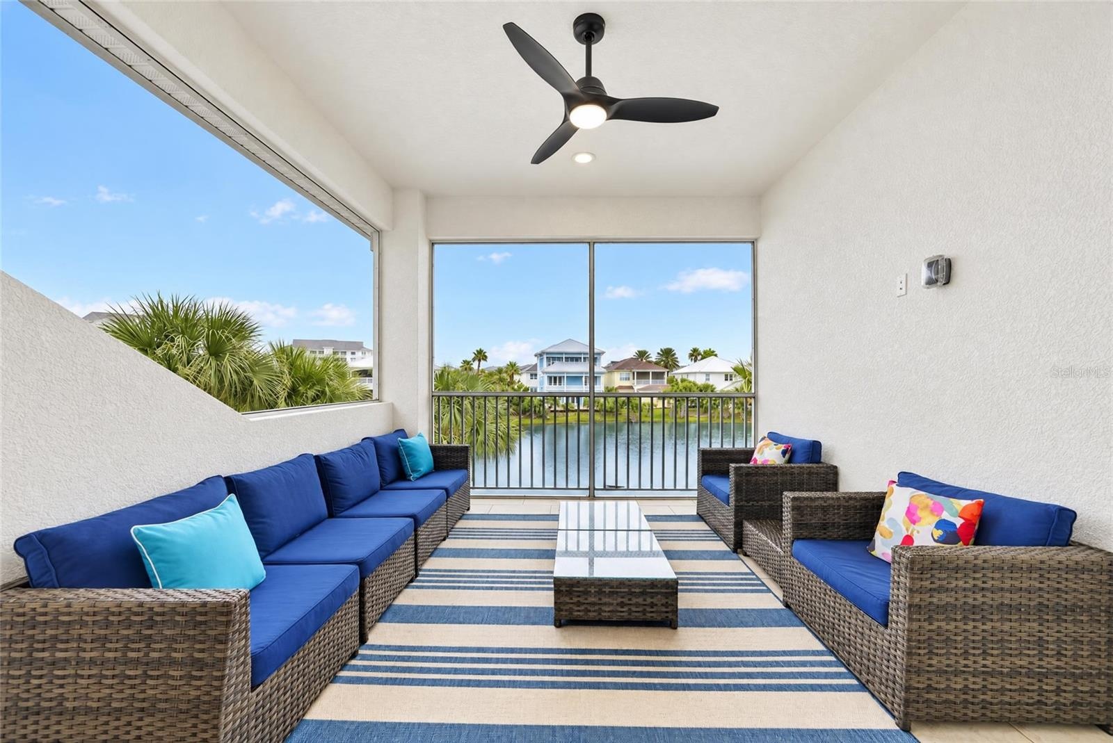 Balcony Family Room