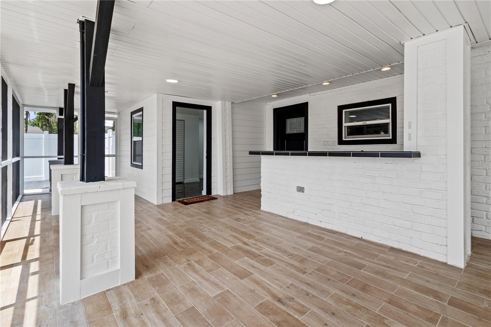 Outdoor kitchen