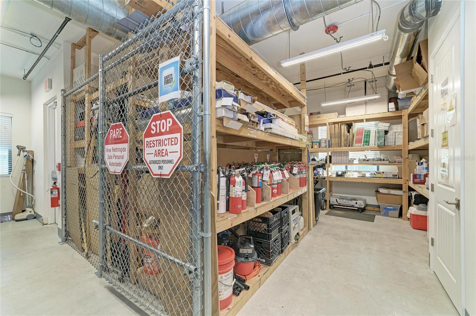 Second Level - maintenance storage