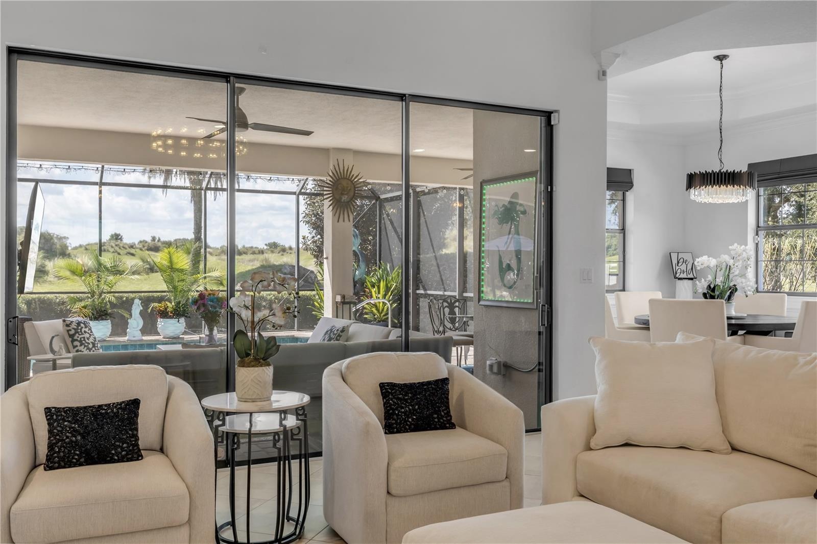 3 sliders invite the outdoors inside.