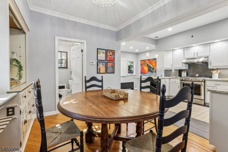 Dining/Kitchen