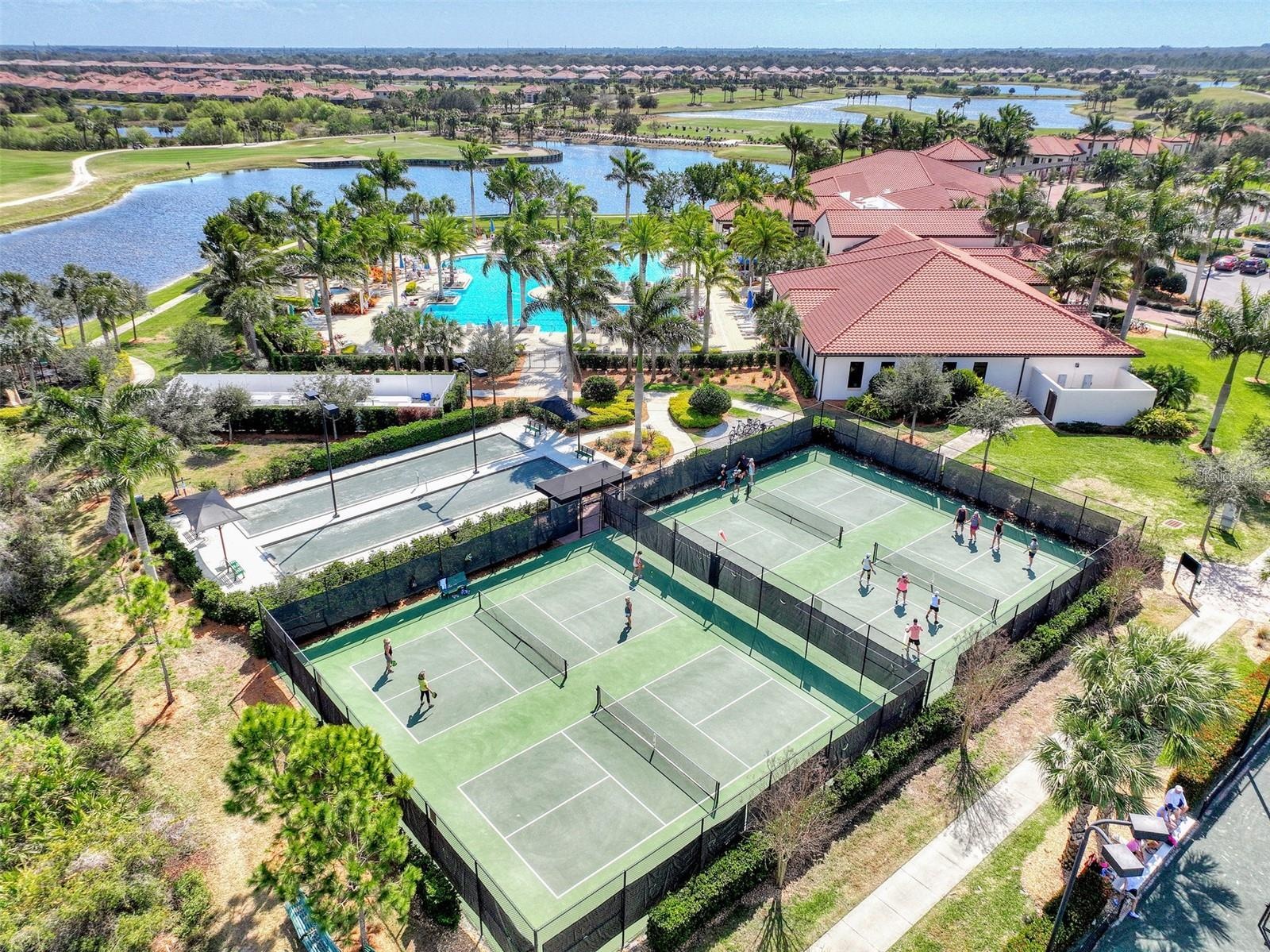 Tennis Courts and Pickleball Courts
