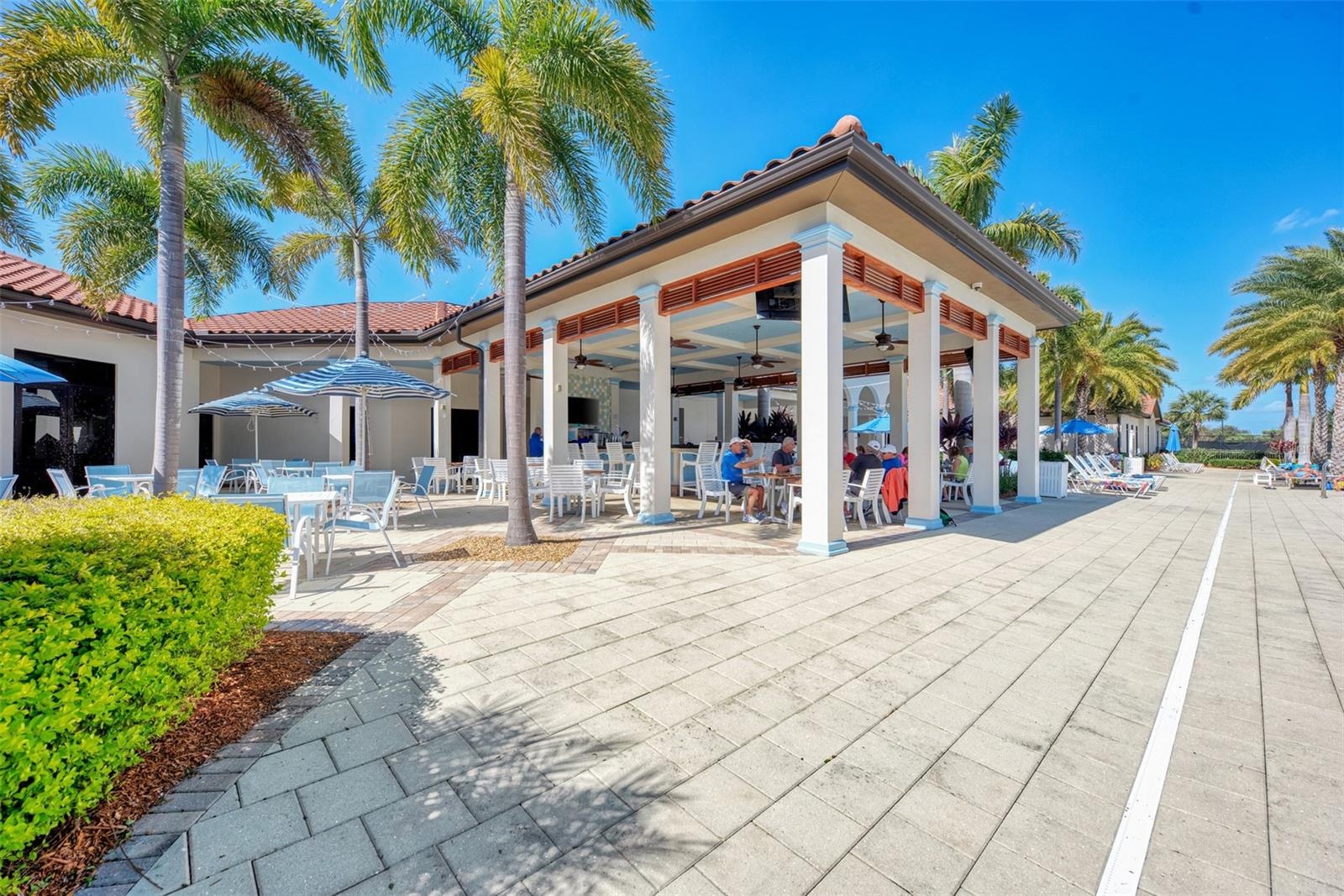 Tiki Bar and outside dining