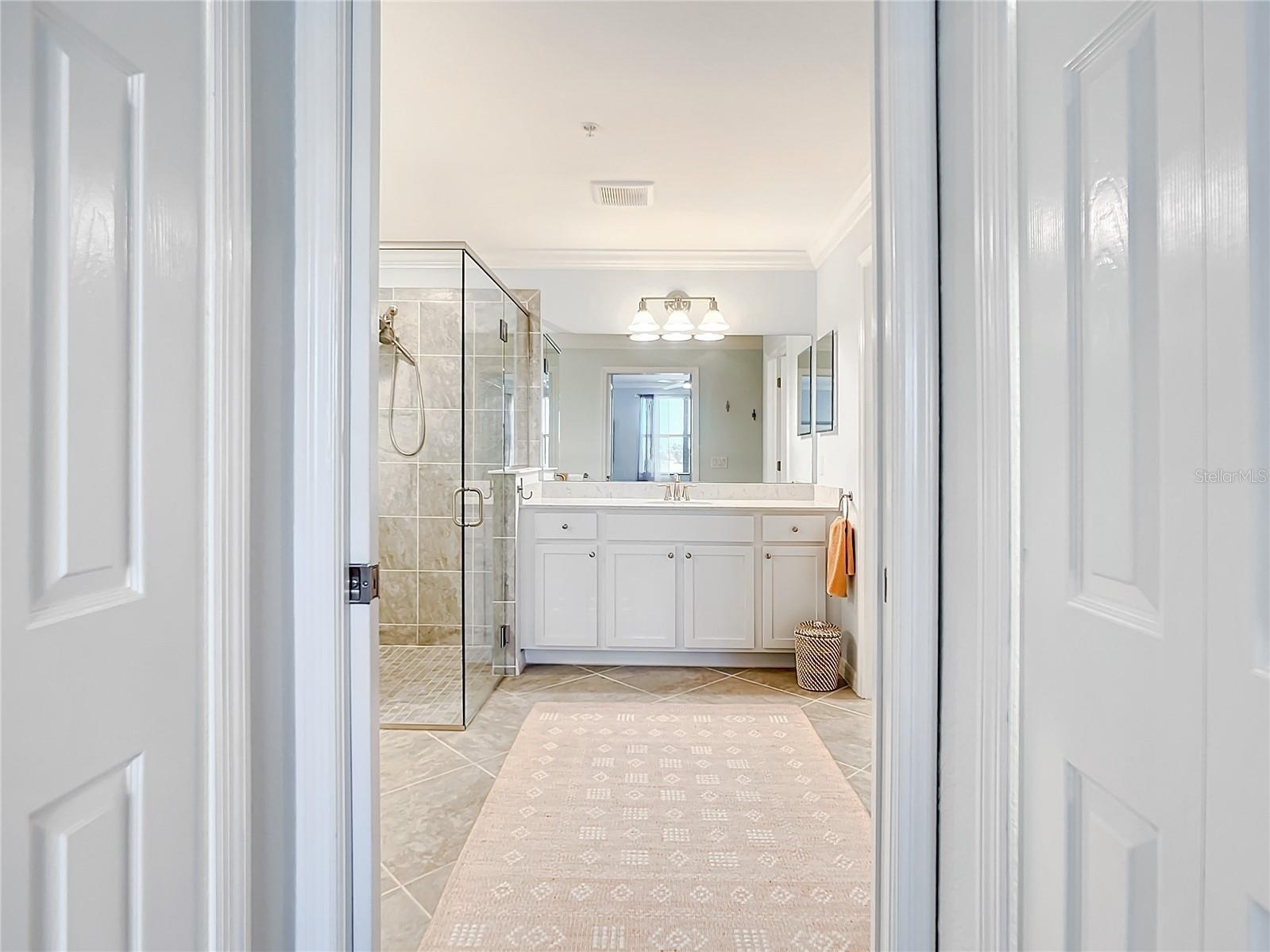 Ensuite