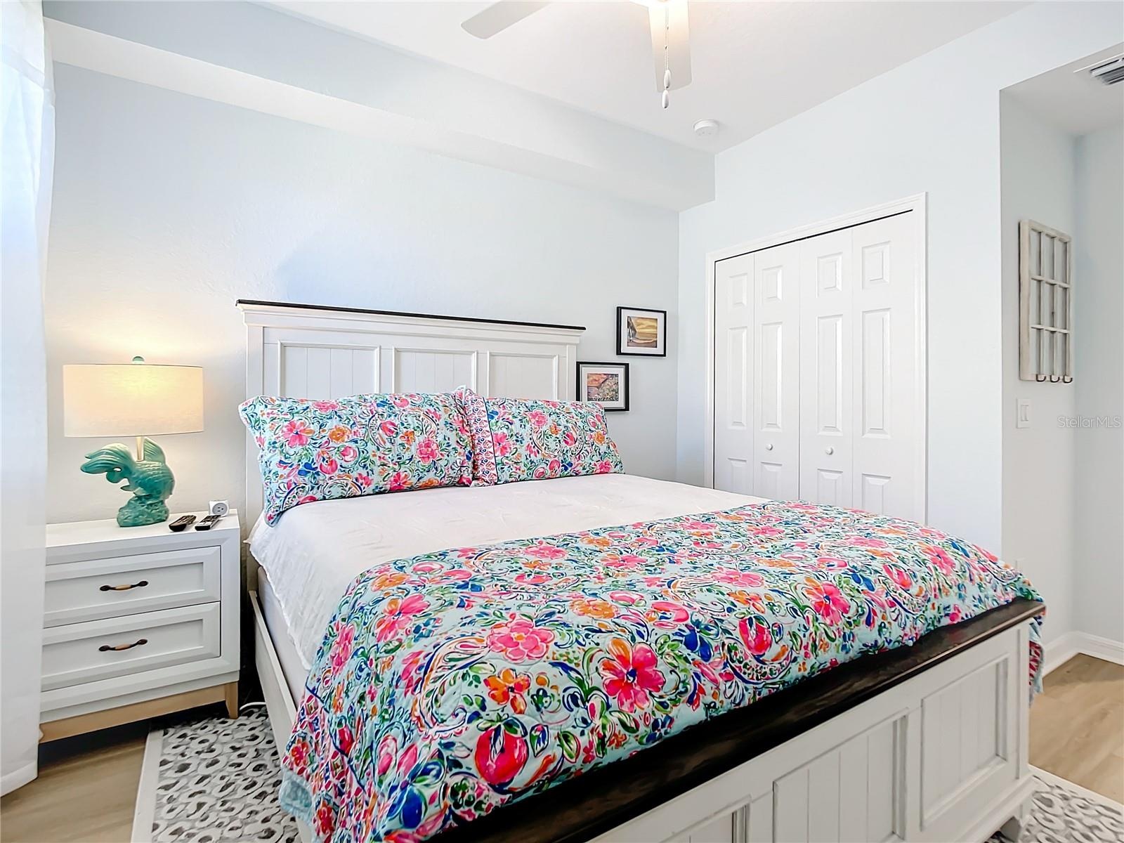 2nd bedroom